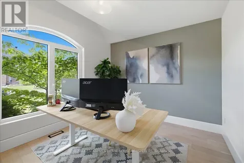 521 Falconridge Crescent Kitchener ON N2K 4H9