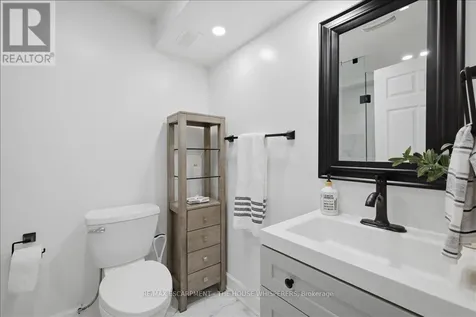 521 Falconridge Crescent Kitchener ON N2K 4H9