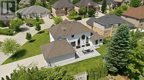 521 Falconridge Crescent Kitchener ON N2K 4H9