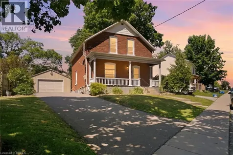 73 Grand River Street South Paris ON N3L 2B5