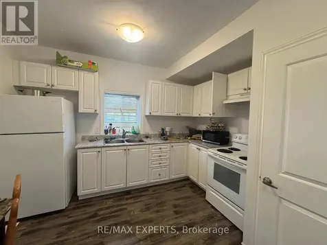 630 Dominion Avenue Midland ON L4R 1R6