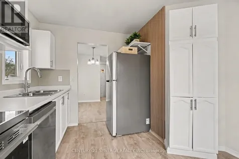 54 Meadowcroft Crescent Ottawa ON K1J 1H2