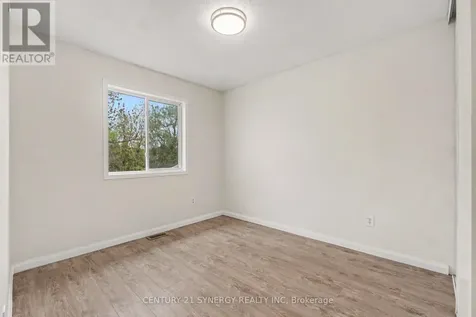 54 Meadowcroft Crescent Ottawa ON K1J 1H2