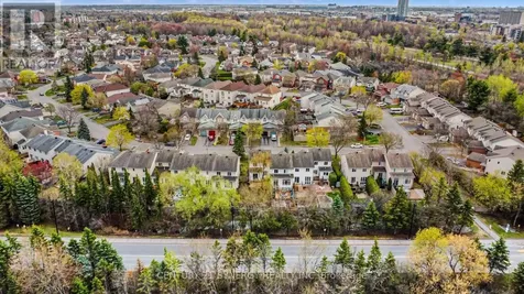 54 Meadowcroft Crescent Ottawa ON K1J 1H2