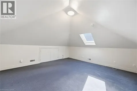 73 Dromore Crescent Hamilton ON L8S 4B1