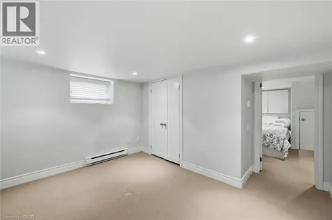 73 Dromore Crescent Hamilton ON L8S 4B1