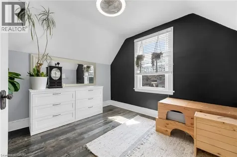 22 Cope Street Hamilton ON L8H 5A9