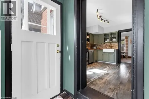22 Cope Street Hamilton ON L8H 5A9