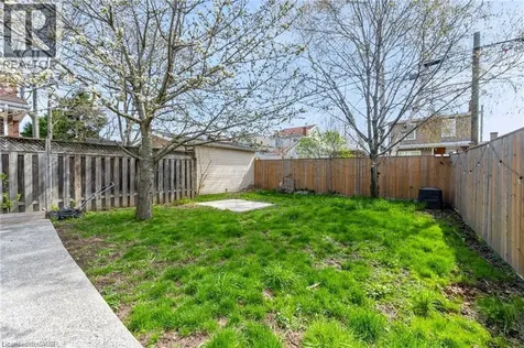 22 Cope Street Hamilton ON L8H 5A9