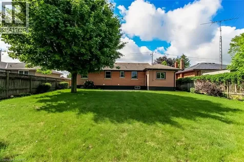 69 Fairview Drive Brantford ON N3R 2W8