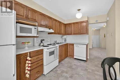 6165 Arbourwood Drive Ottawa ON K1C 7L5