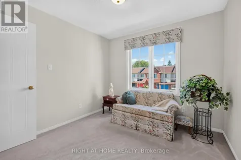 6165 Arbourwood Drive Ottawa ON K1C 7L5