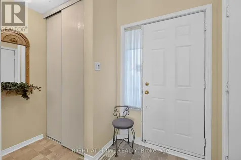 6165 Arbourwood Drive Ottawa ON K1C 7L5