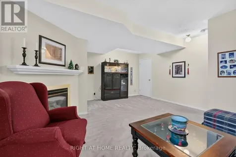 6165 Arbourwood Drive Ottawa ON K1C 7L5
