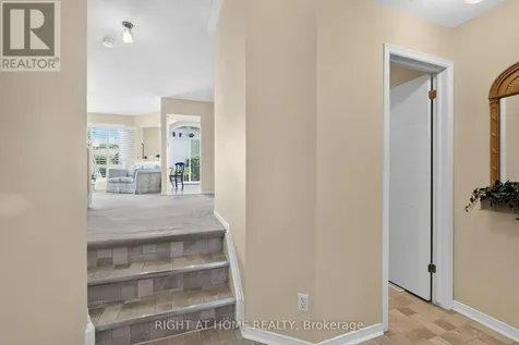 6165 Arbourwood Drive Ottawa ON K1C 7L5