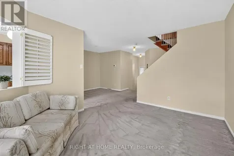 6165 Arbourwood Drive Ottawa ON K1C 7L5