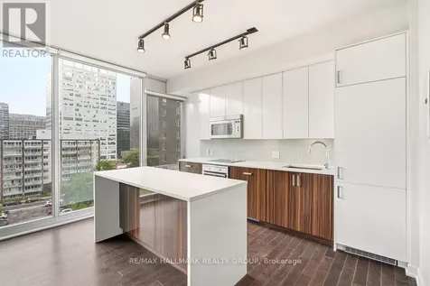 300 Lisgar Street Ottawa ON K2P 0E2