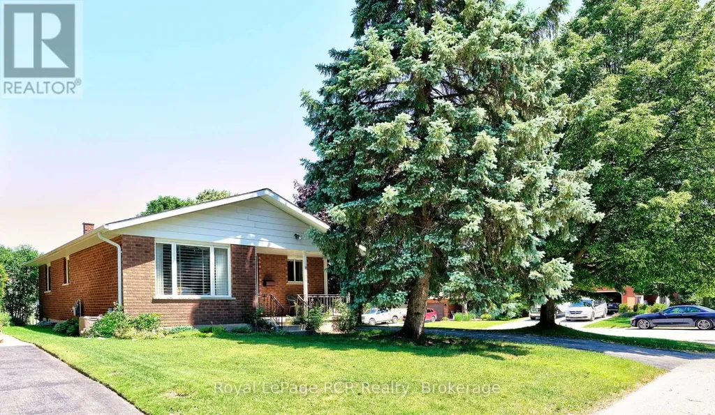 712 16th Street Hanover ON N4N 3M3