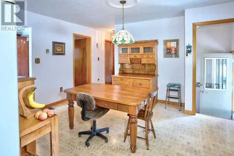 712 16th Street Hanover ON N4N 3M3