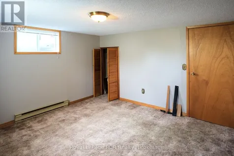 712 16th Street Hanover ON N4N 3M3
