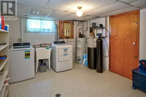 712 16th Street Hanover ON N4N 3M3
