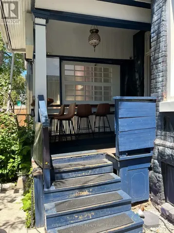 21 Kensington Avenue Toronto (kensington-chinatown) ON M5T 2J8