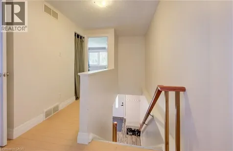 316 Ristau Place Kitchener ON N2E 3B2