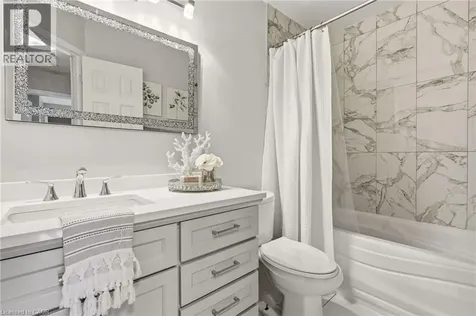 2463 Carberry Way Oakville ON L6M 4S5