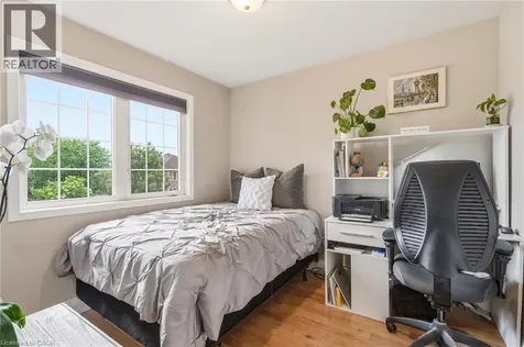 2463 Carberry Way Oakville ON L6M 4S5