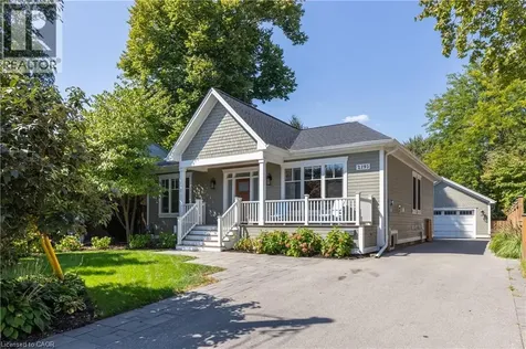 2195 Courtland Drive Burlington ON L7R 1S2