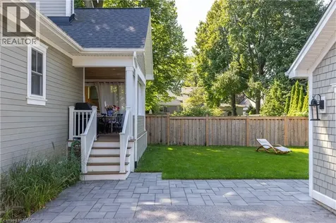 2195 Courtland Drive Burlington ON L7R 1S2