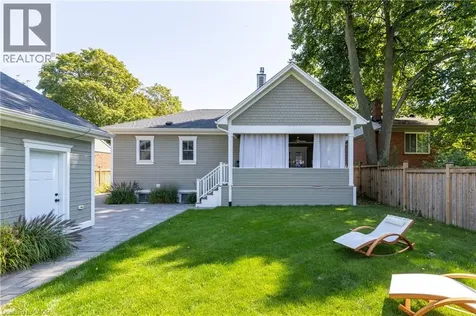 2195 Courtland Drive Burlington ON L7R 1S2