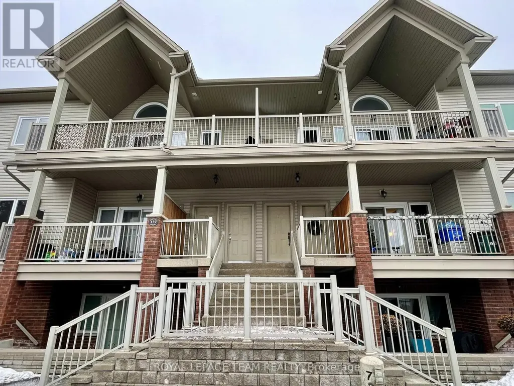 139 Oldfield Street Ottawa ON K2G 7C7