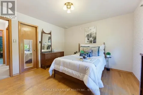 6 Treelawn Terrace Brantford ON N3R 3P6