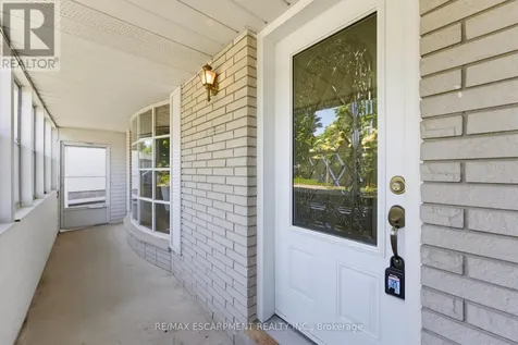 6 Treelawn Terrace Brantford ON N3R 3P6