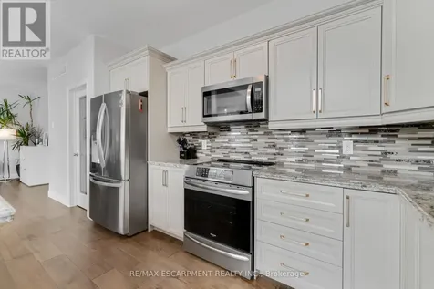 83 Frankfurt Street Kitchener ON N2R 1T8
