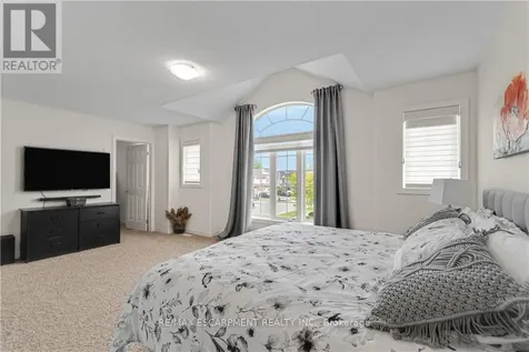 83 Frankfurt Street Kitchener ON N2R 1T8