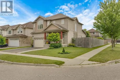 83 Frankfurt Street Kitchener ON N2R 1T8