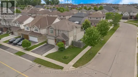 83 Frankfurt Street Kitchener ON N2R 1T8