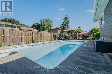 38 Brier Park Road Brantford ON N3R 3P7