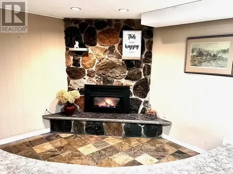 135 Christopher Avenue Wasaga Beach ON L9Z 1S4