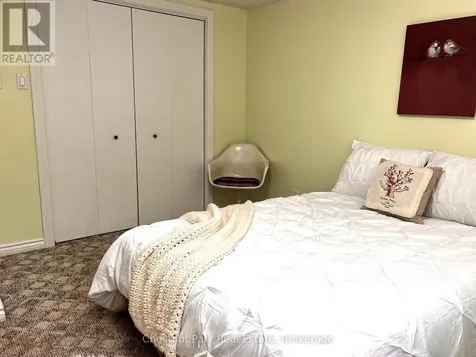 135 Christopher Avenue Wasaga Beach ON L9Z 1S4