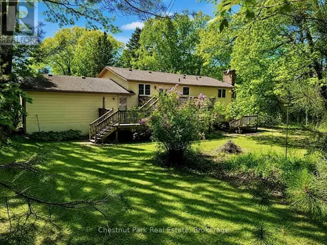 135 Christopher Avenue Wasaga Beach ON L9Z 1S4
