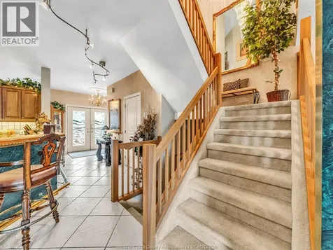 174 Crystal Harbour Lasalle ON N9J 3M8