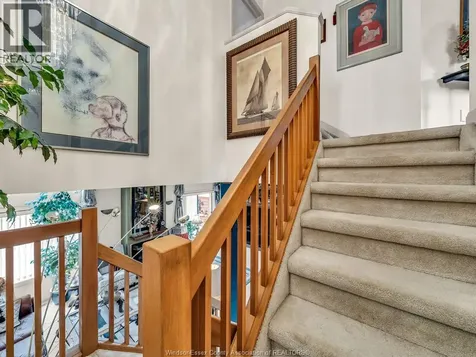 174 Crystal Harbour Lasalle ON N9J 3M8