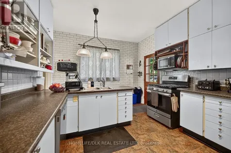 186 King Street East Brockville ON K6V 1C3