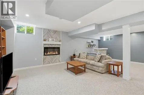 130 Aberfoyle Mill Crescent Puslinch ON N0B 2H0