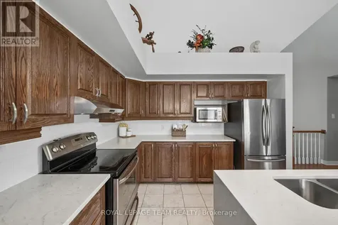 51 Settler's Ridge Way Ottawa ON K2J 4V2