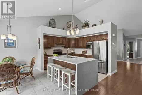 51 Settler's Ridge Way Ottawa ON K2J 4V2