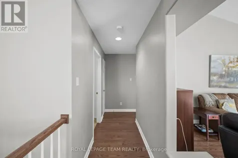 51 Settler's Ridge Way Ottawa ON K2J 4V2